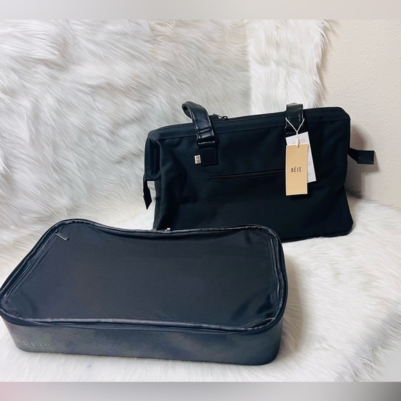 BEIS The Convertible Weekender - Picture 8 of 9